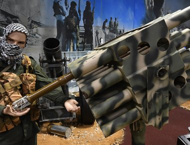 Τα όπλα-«πατέντες» που χρησιμοποιεί το ISIS στην Συρία - Οι αυτοσχέδιες κατασκευές (φωτό, βίντεο)